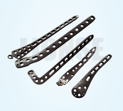 Неліктен медициналық импланттарға титан қорытпасы компоненттері ұнады?