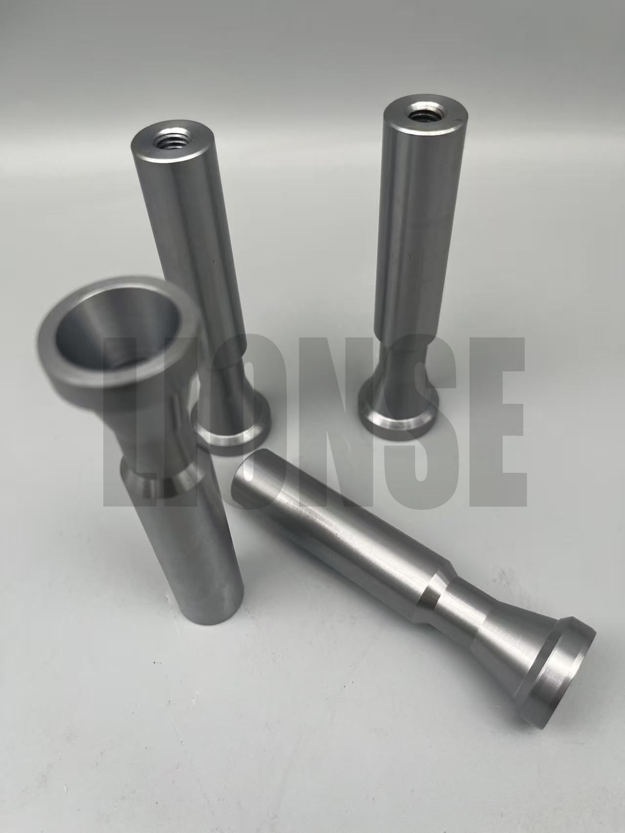Арнайы CNC өңделген бұрандалы тіректер дегеніміз не?