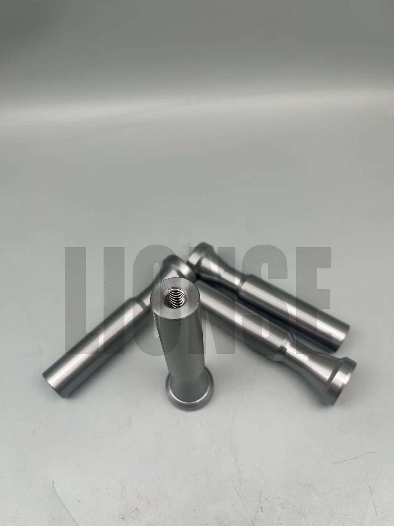 Арнайы CNC өңделген бұрандалы тіректер қалай жасалады?